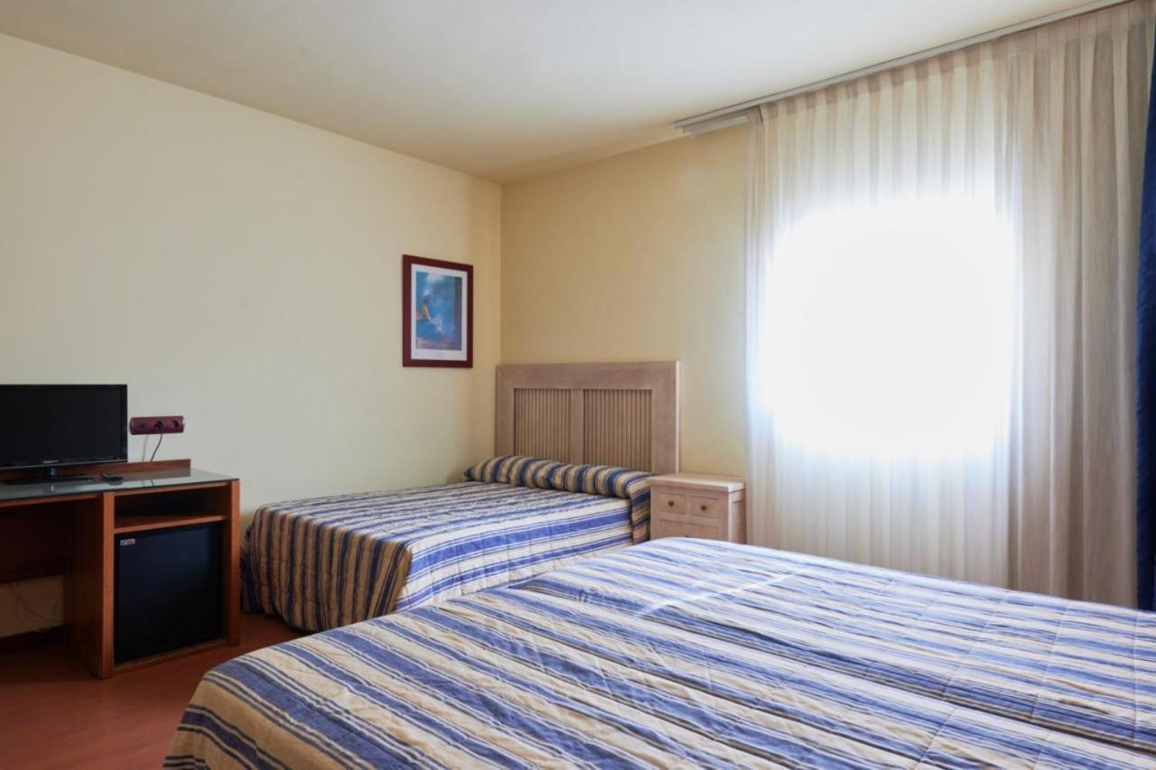 Hotel Ramblas Vendrell 4*