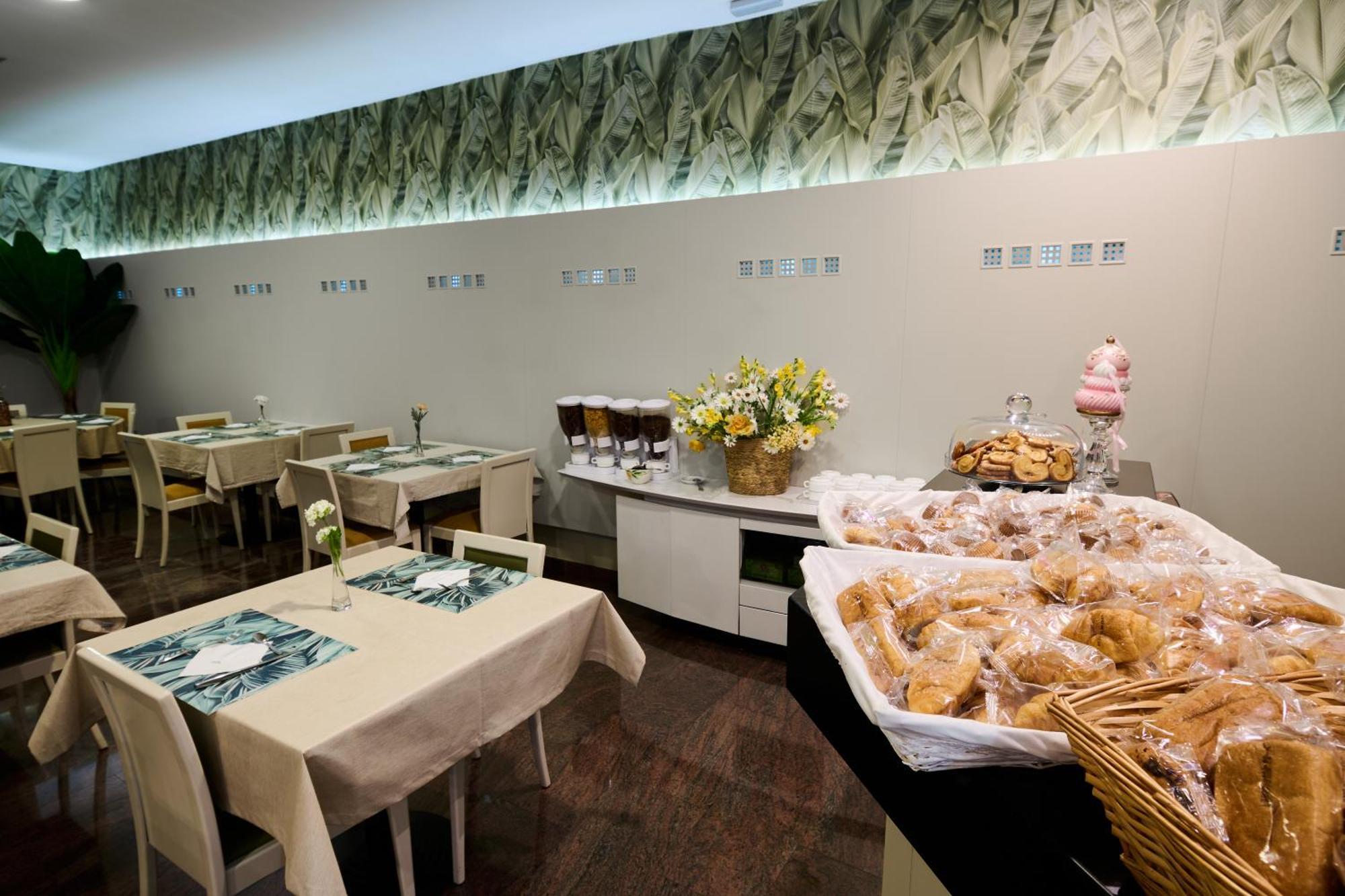 Ramblas Vendrell Hotel 4*